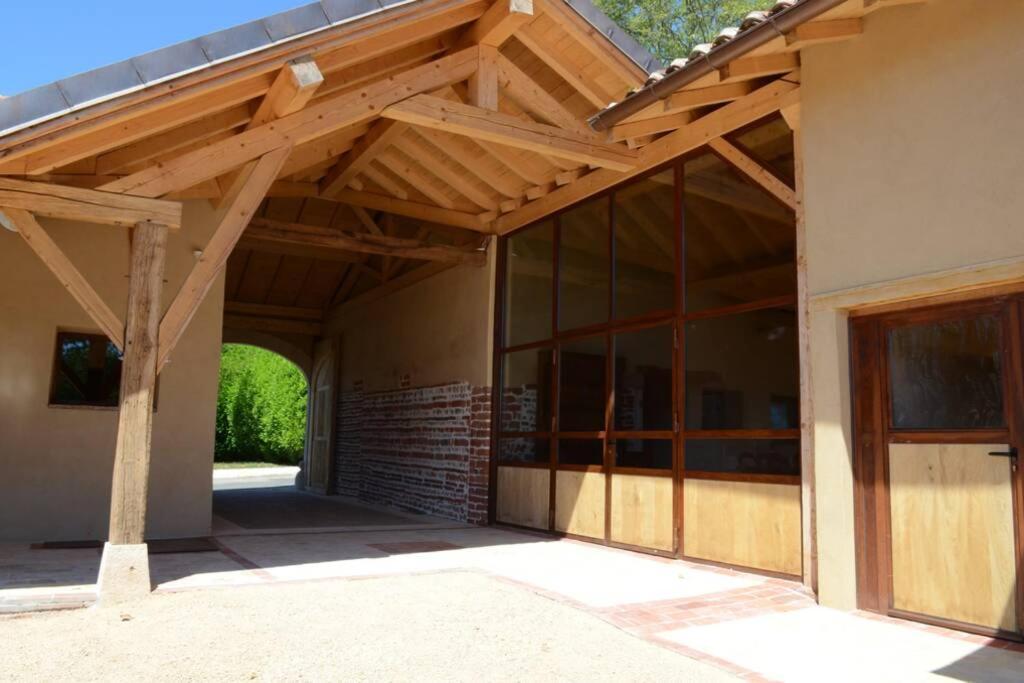 Ancien Haras Refait A Neuf A 3 Km De Vonnas Villa Bagian luar foto